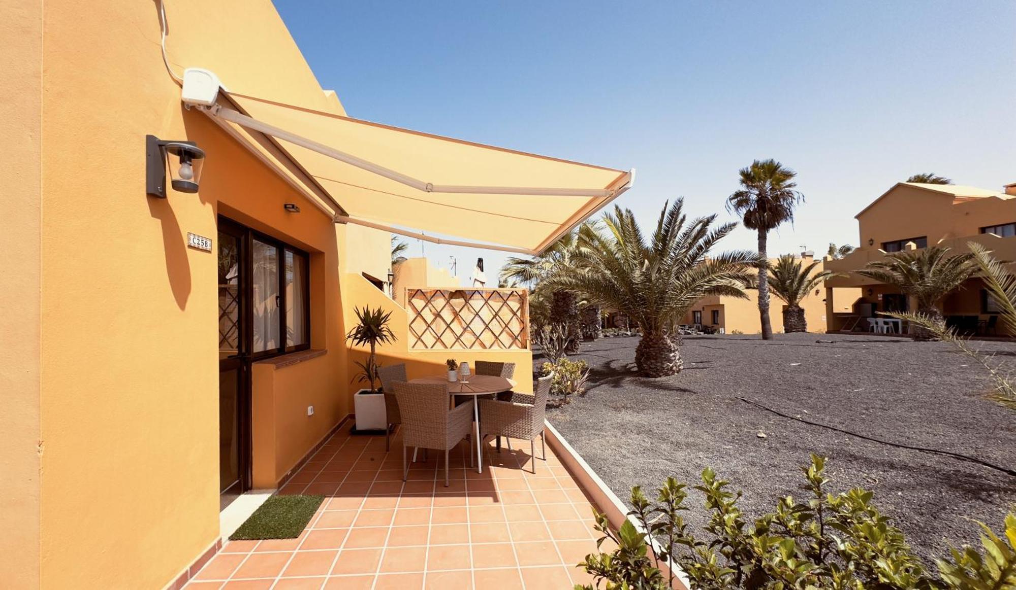 Golden Dream, Swimming Pool And Parking Vila Corralejo Exterior foto